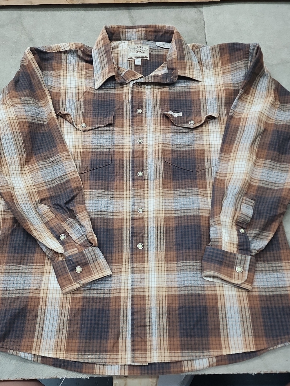 Vintage-Inspired Brown Plaid Flannel Button-Down Shirt